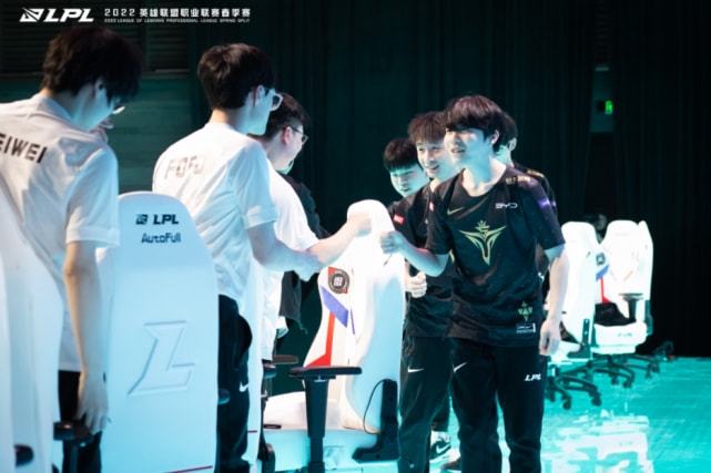 工作的悄无 工作的悄无