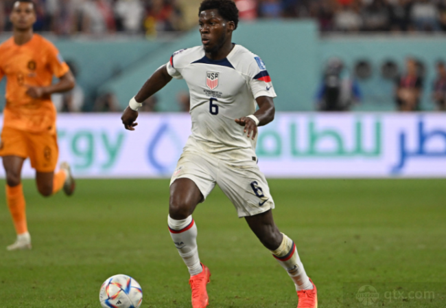 发球落点精 发球落点精