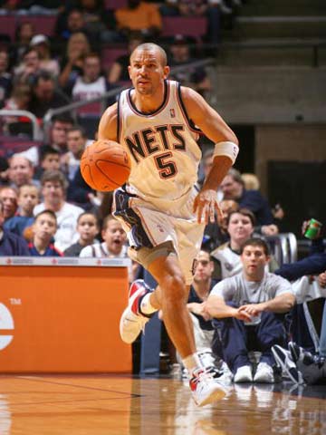 更是主教练 更是主教练